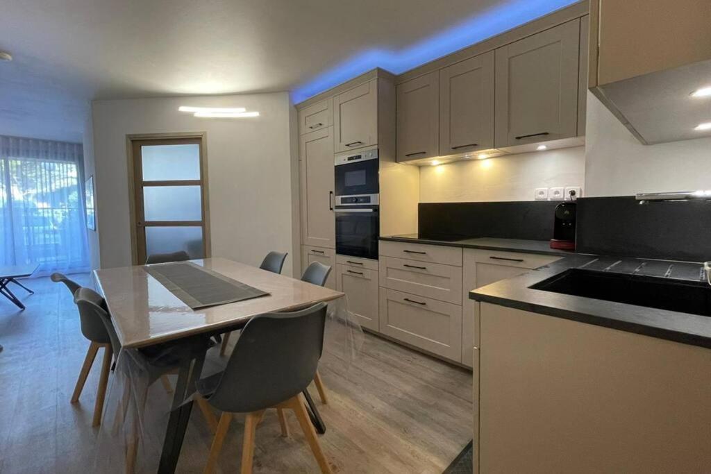 Superbe Appartement Cosy - Plage Des Minimes Ла Рошел Екстериор снимка